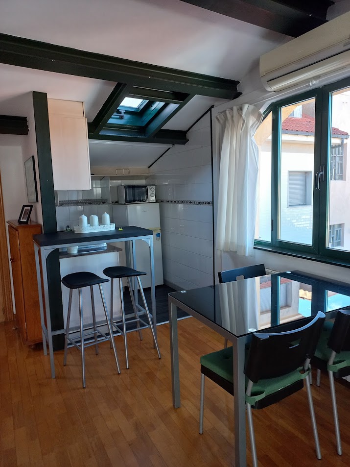 SALON Y COCINA